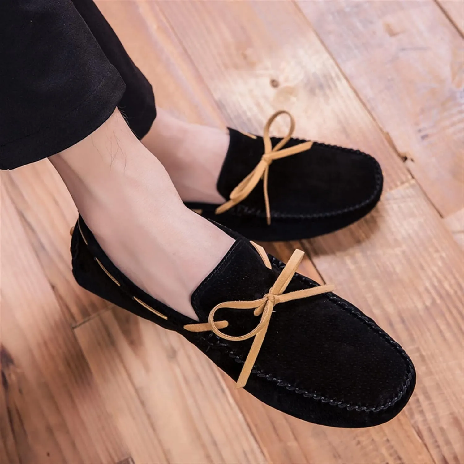 Driving Moccasins for Men Round Toe PU Leather Moccasins Boat Shoes Resistant Flat Heel Anti-Slip Outdoor Slip On for Any Attire
