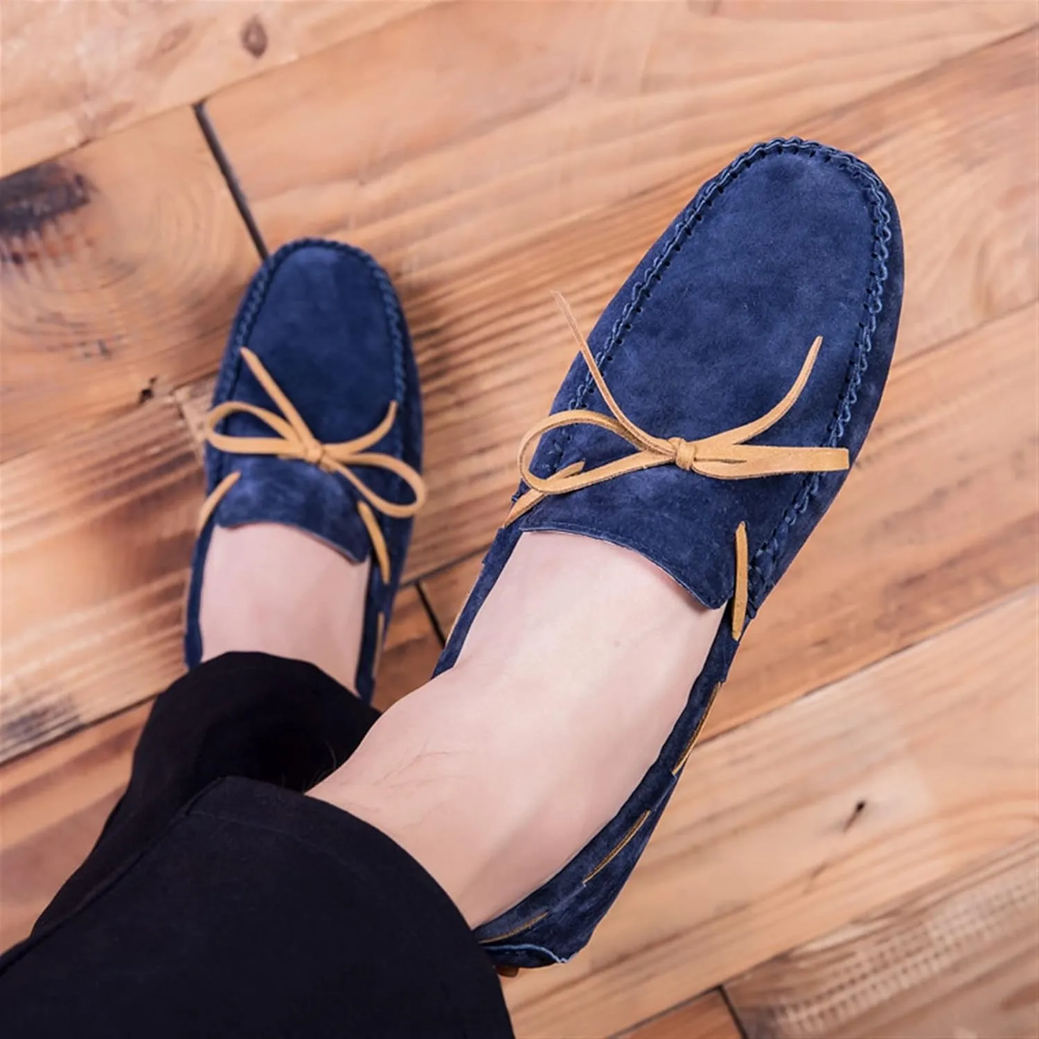 Driving Moccasins for Men Round Toe PU Leather Moccasins Boat Shoes Resistant Flat Heel Anti-Slip Outdoor Slip On for Any Attire