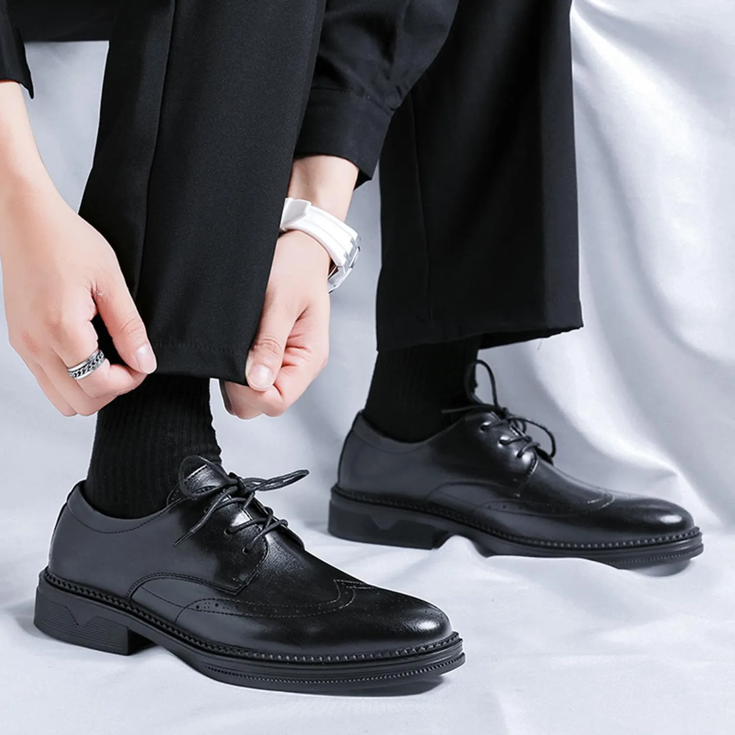 Men's Dress Shoes Fashion Wingtip Lace Up Oxford Shoes Non-Slip Brogues Classic Formal Modern Business Shoes