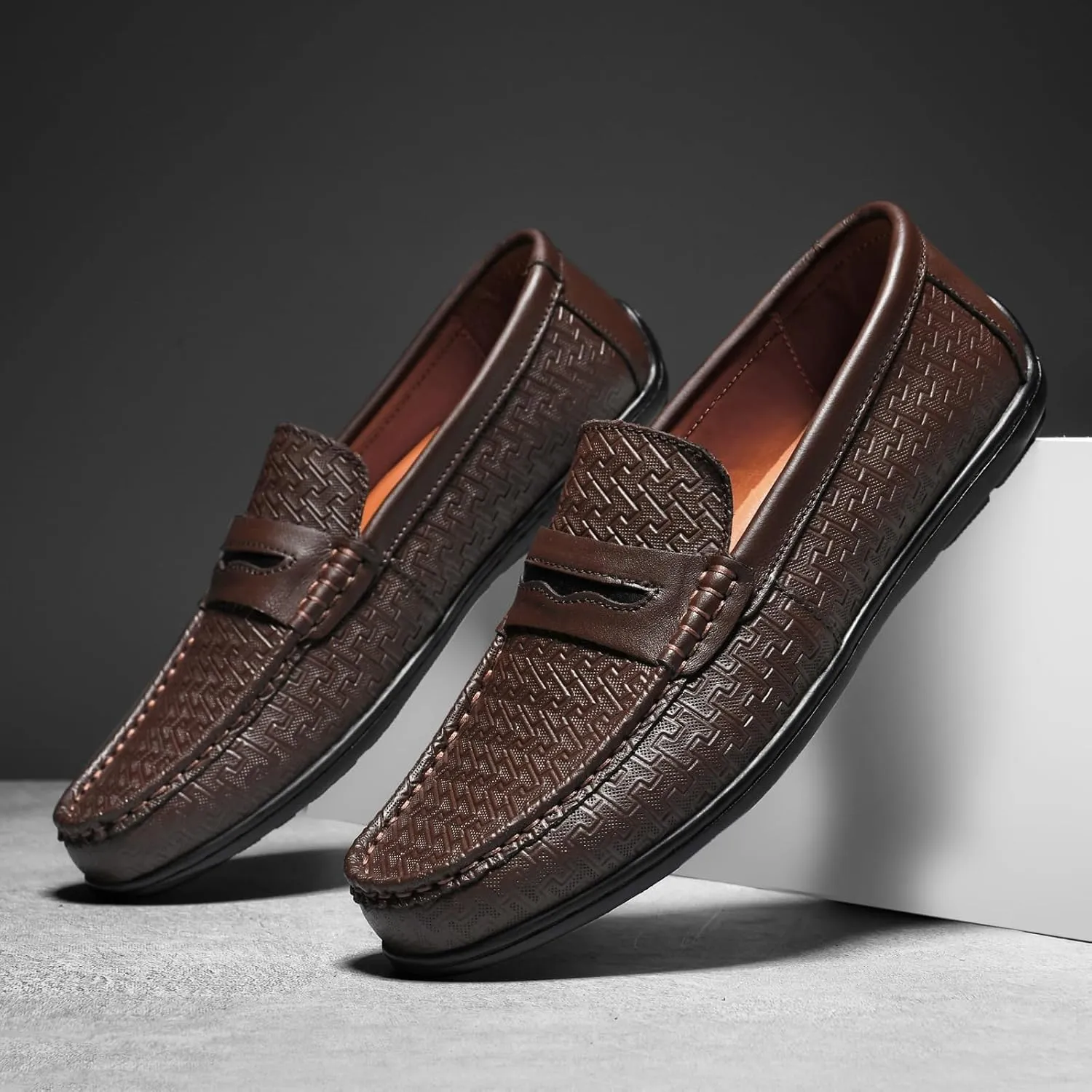 Men's Hands Free Slip On Walking Leather Shoes Loafers Breathable Comfortable Casual Moccasin Loafers for Summer Outdoor Driving & Walking