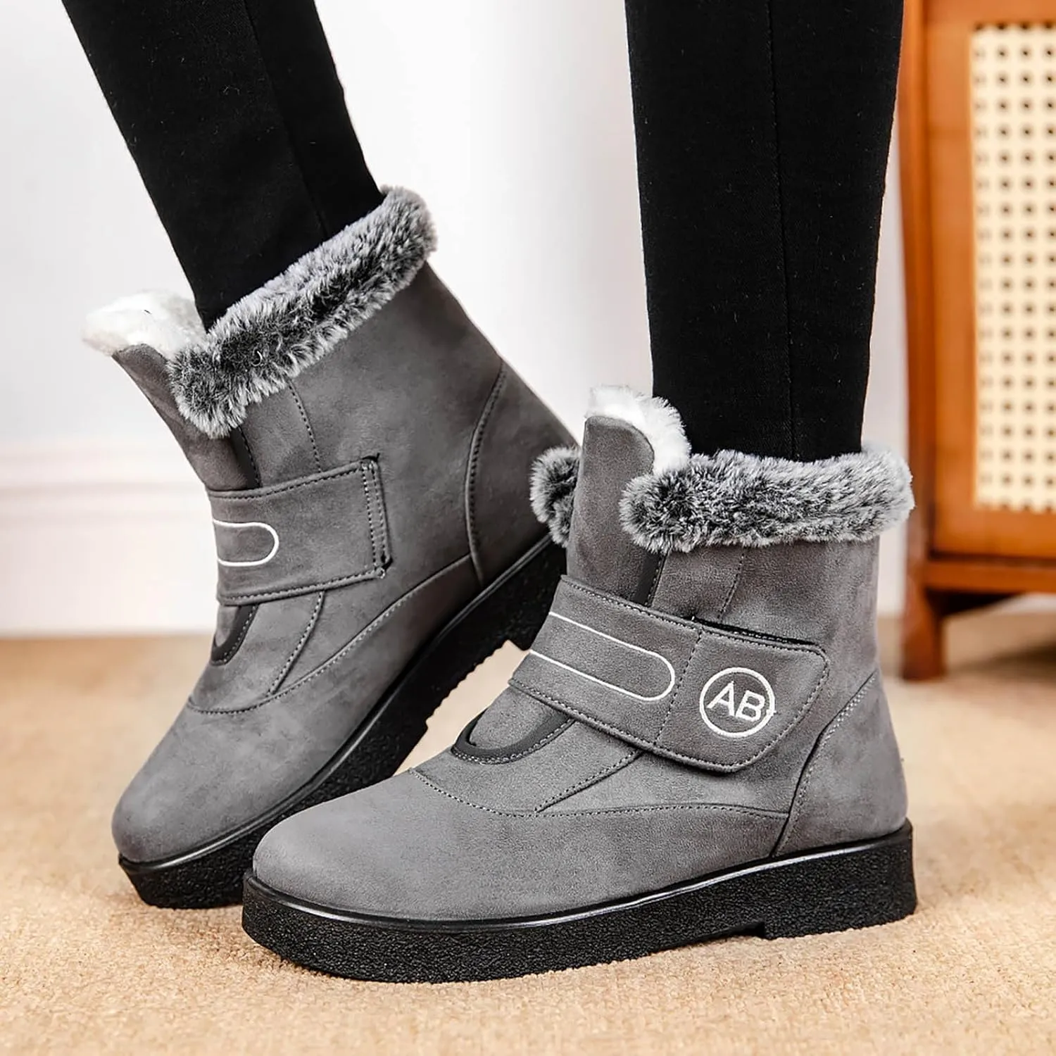 Snow Boots for Women Warm Fur Lined Ankle Boots Winter Comfy Flat Heel Booties Outdoor Waterproof Short Shoes
